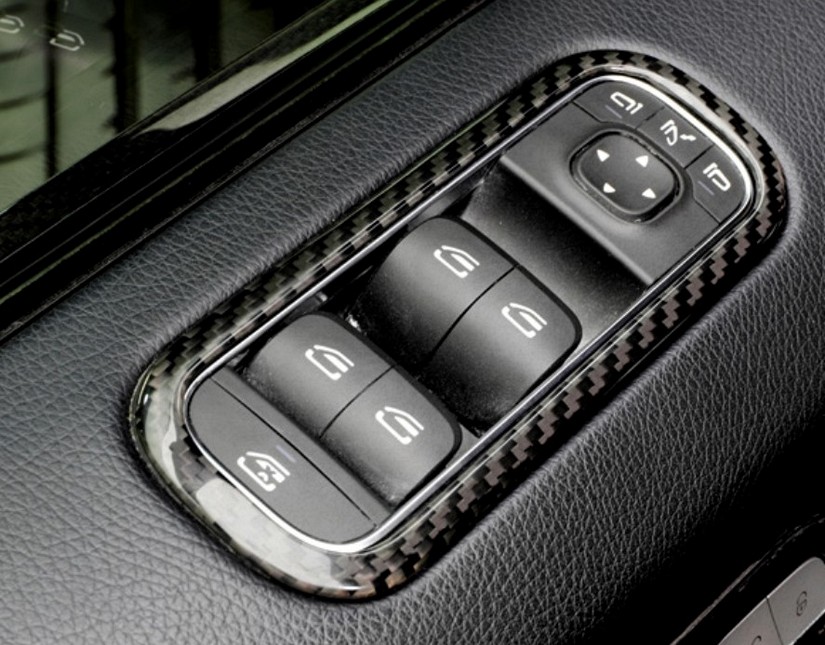 Glass Lift Switch Frame Set – Dry Carbon Fiber (2025+) – G-Wagon Power Window Accent Trim