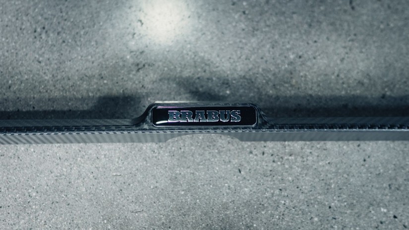 BRABUS Carbon Radiator Grille Attachment for Mercedes – W 463A – AMG G 63 4x4² - Image 4