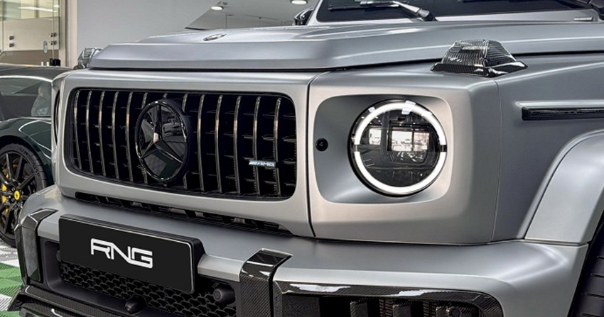 Renegade Design Carbon Fangs for 2025+ Mercedes-AMG G63 G-Wagen W465