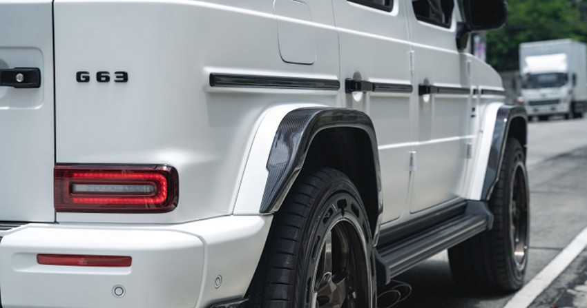 Renegade Design Carbon Widebody Extensions for 2025+ Mercedes-AMG G63 G-Wagen W465